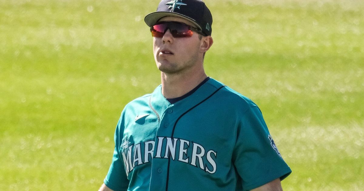 Seattle Mariners Select Zach DeLoach for 40-Man Roster