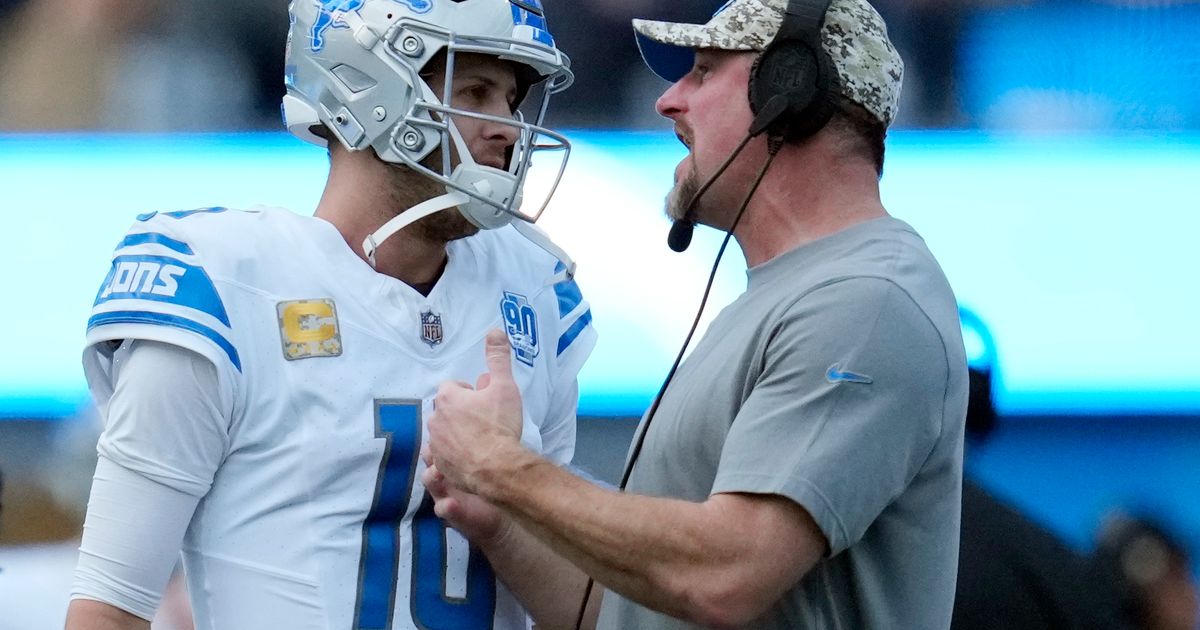 The Lions Utilize Aggressive Fourth-Down Strategy to Defeat the Chargers