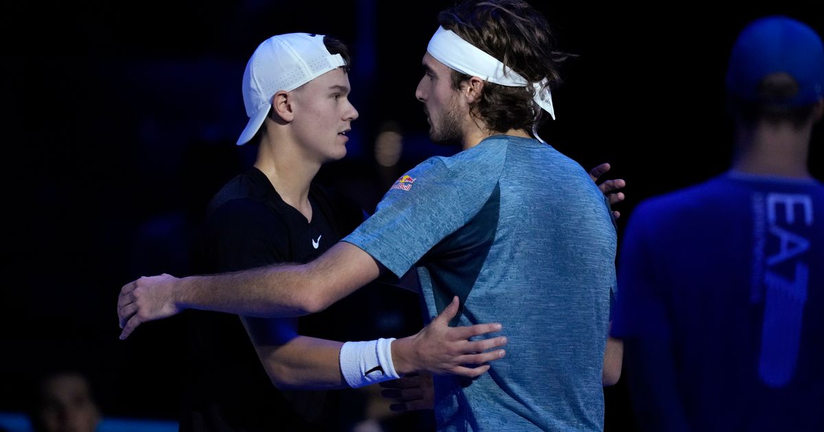 Tsitsipas Retires from ATP Finals Match Against Rune Due to Injury After Three Games