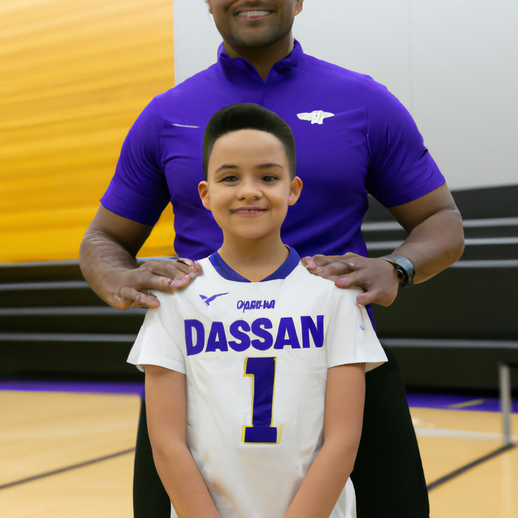 University of Washington Men's Basketball Team Signs Four-Star Recruit 'Cash' Davis for 2024 Season