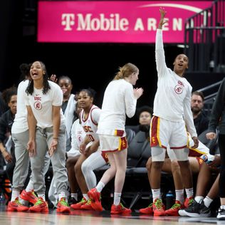 USC Guard Aaliyah Gayles Returns to Court 19 Months After Being Shot Multiple Times