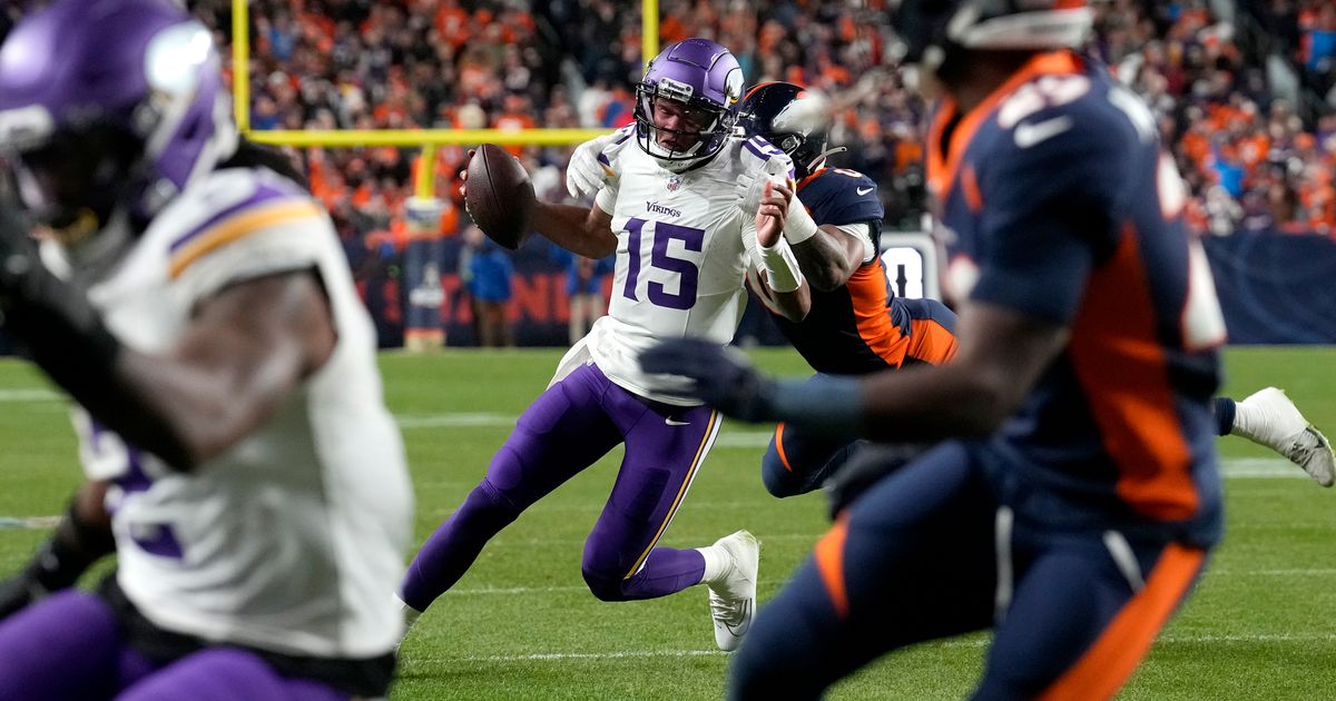 Vikings-Bears Game Could Feature Dual-Quarterback Scramble with Fields and Dobbs.