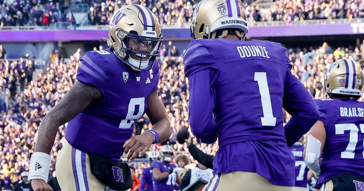 Will the University of Washington Make a New Year's Six Bowl Game Regardless of Oregon's Outcome in the Pac-12?