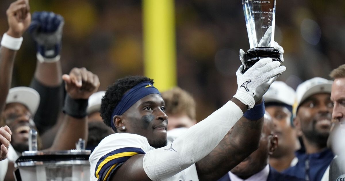 Analysis of Bowl Selection Winners and Losers: Implications for the Future of College Sports