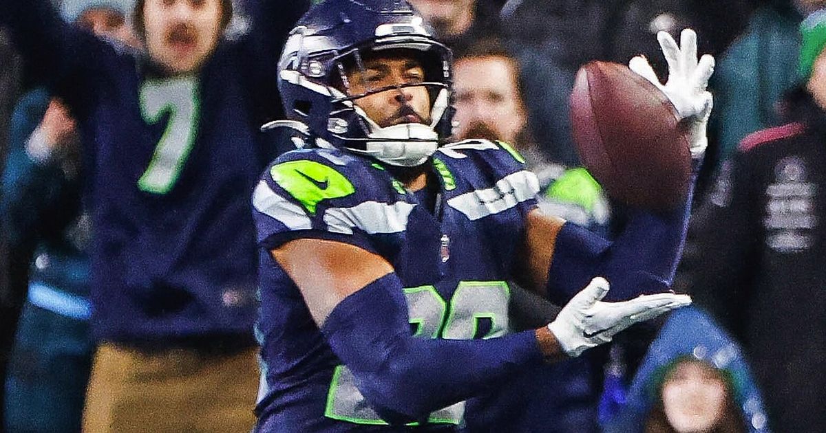 Bob Condotta's Report Card: Grading the Seahawks' Win Over the Eagles in Week 15