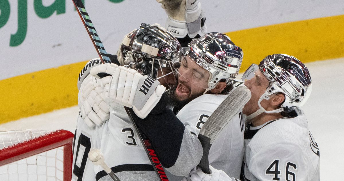 Canadiens Shut Out by Kings, Set NHL Record with 11th Consecutive Road Win to Start Season