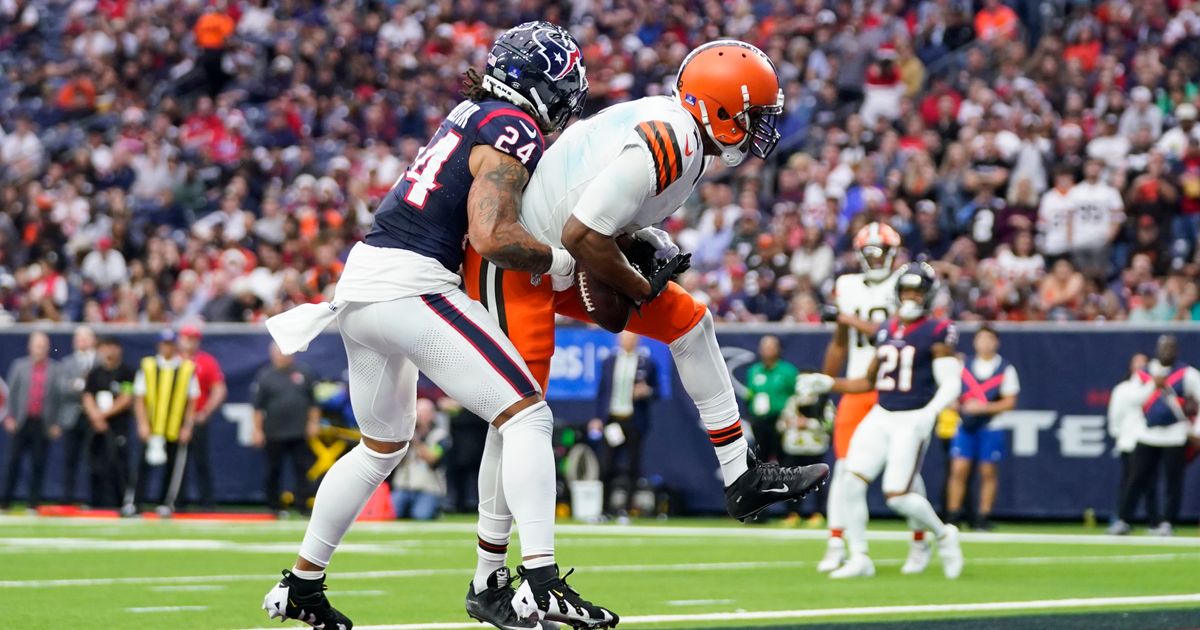 Cooper's Franchise-Record 265 Yards Receiving Lifts Browns to 36-22 Victory Over Texans