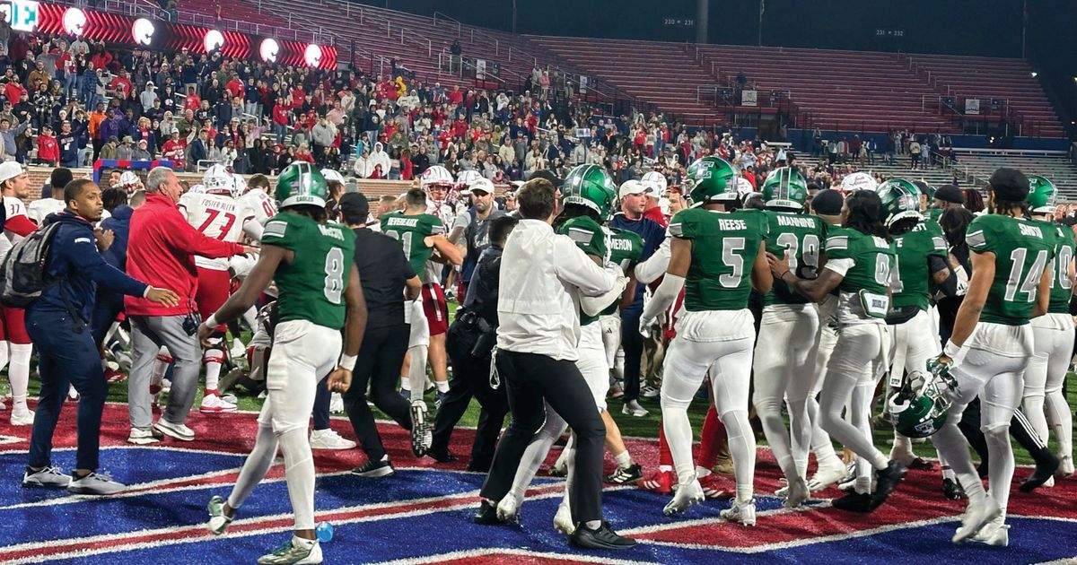 Eastern Michigan University Issues Apology for Player's Punch that Led to Bowl Game Brawl with South Alabama