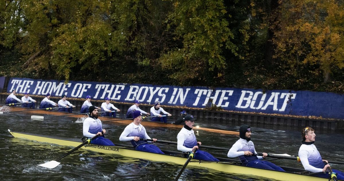 Explore Seattle's History with a Self-Guided 'The Boys in the Boat' Walking Tour