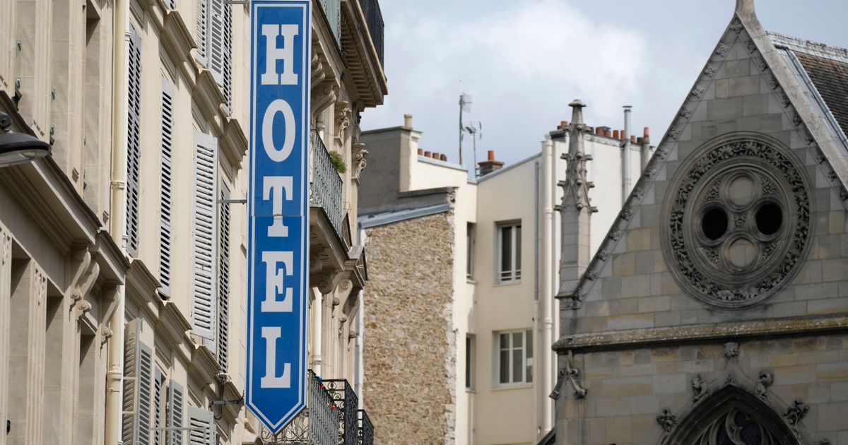 France to Conduct 10,000 Inspections at Restaurants and Hotels Prior to Paris Games to Prevent Price Gouging