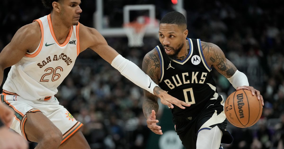 Giannis Antetokounmpo Records Triple-Double as Milwaukee Bucks Defeat San Antonio Spurs 132-119, Damian Lillard Reaches 20,000 Career Points Milestone