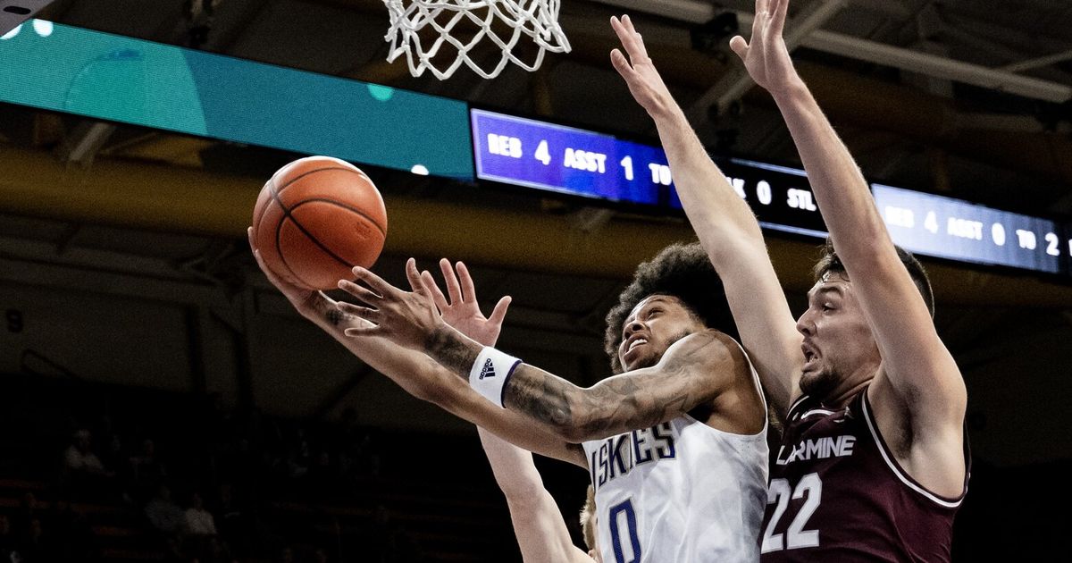 Huskies to Test Larger Lineup Against No. 20 Colorado State on Saturday