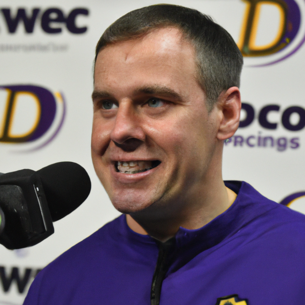 Kalen DeBoer of Washington Named Pac-12 Coach of the Year by Associated Press