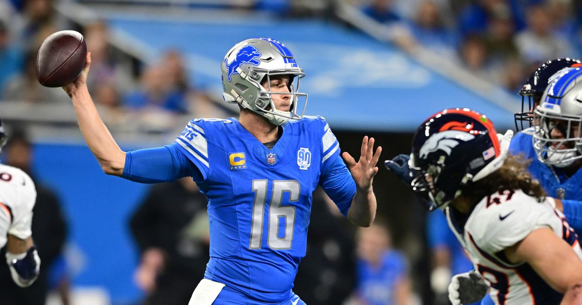 Lions Defeat Broncos 42-17 as Jared Goff Throws Five Touchdown Passes