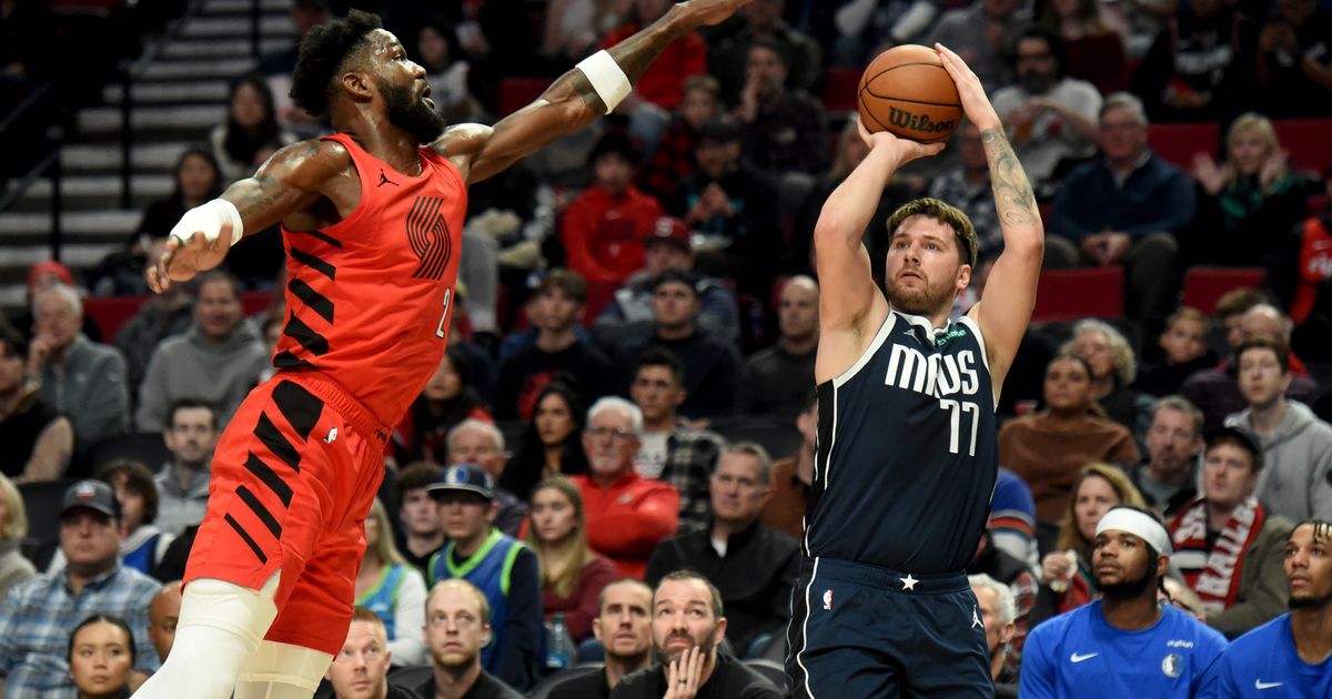 Luka Doncic Records Triple-Double as Mavericks Defeat Trail Blazers 131-120