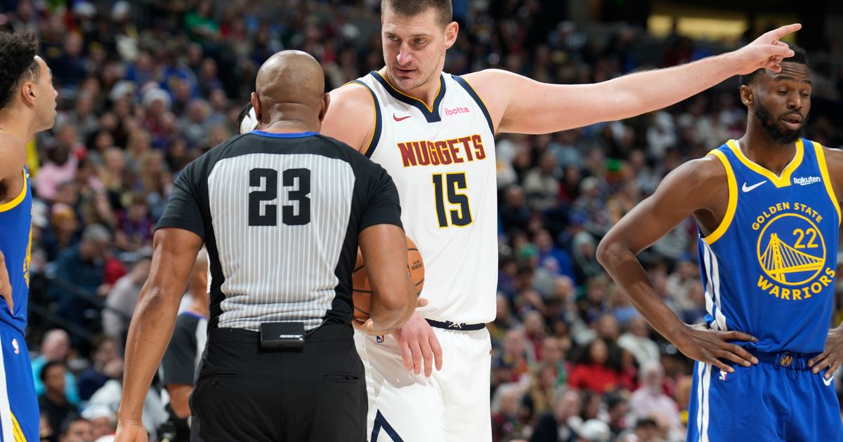 Nikola Jokic's Perfect Free Throw Shooting Leads Nuggets to 120-114 Victory Over Warriors, Draws Criticism from Steve Kerr