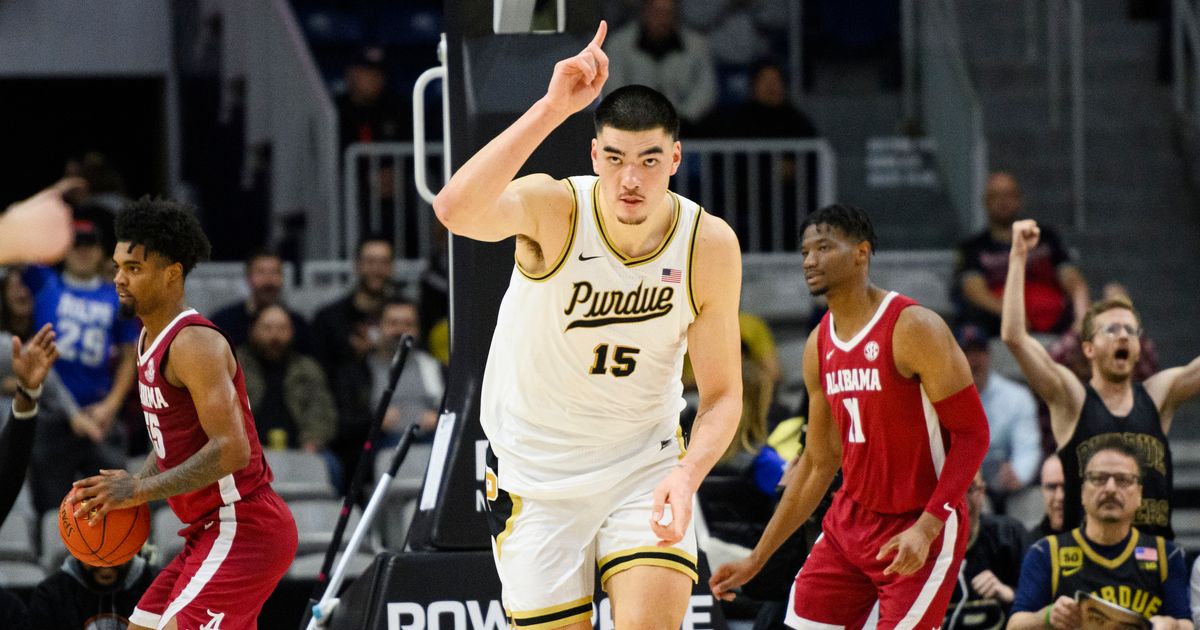 No. 4 Purdue Defeats Alabama 92-86 in Toronto as Edey Records Season-High 35 Points in Hometown