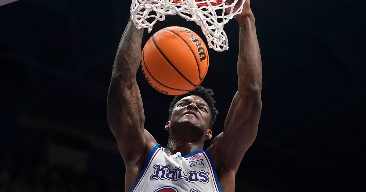 No. 5 Kansas Defeats No. 4 UConn 69-65 in NCAA Championship Rematch, McCullar Scores 21