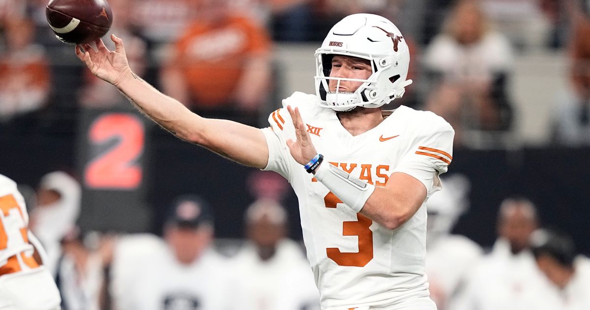 No. 7 Texas Claims Big 12 Title with 49-21 Win over Oklahoma State, Quarterback Sam Ewers Throws 4 Touchdowns