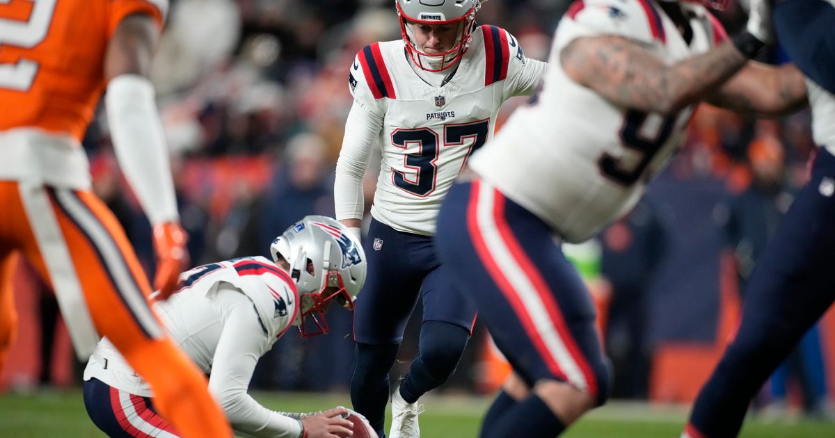 Patriots Defeat Broncos 26-23 on Chad Ryland's 56-Yard Field Goal, Diminishing Denver's Playoff Hopes