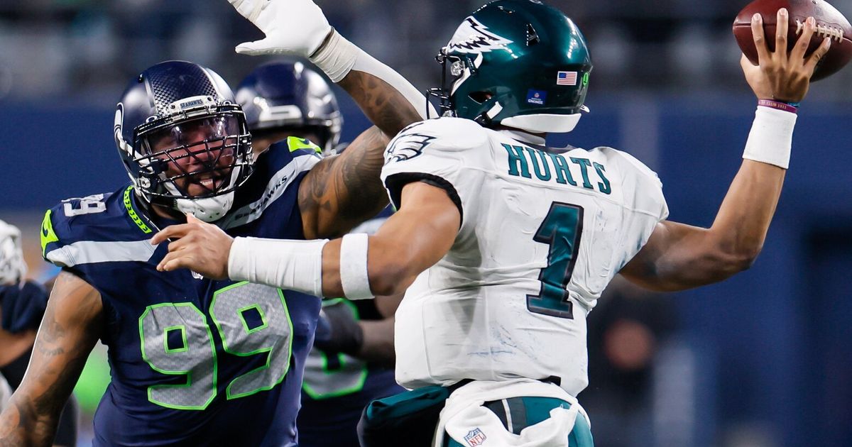 Seahawks vs. Eagles: A Photo Gallery