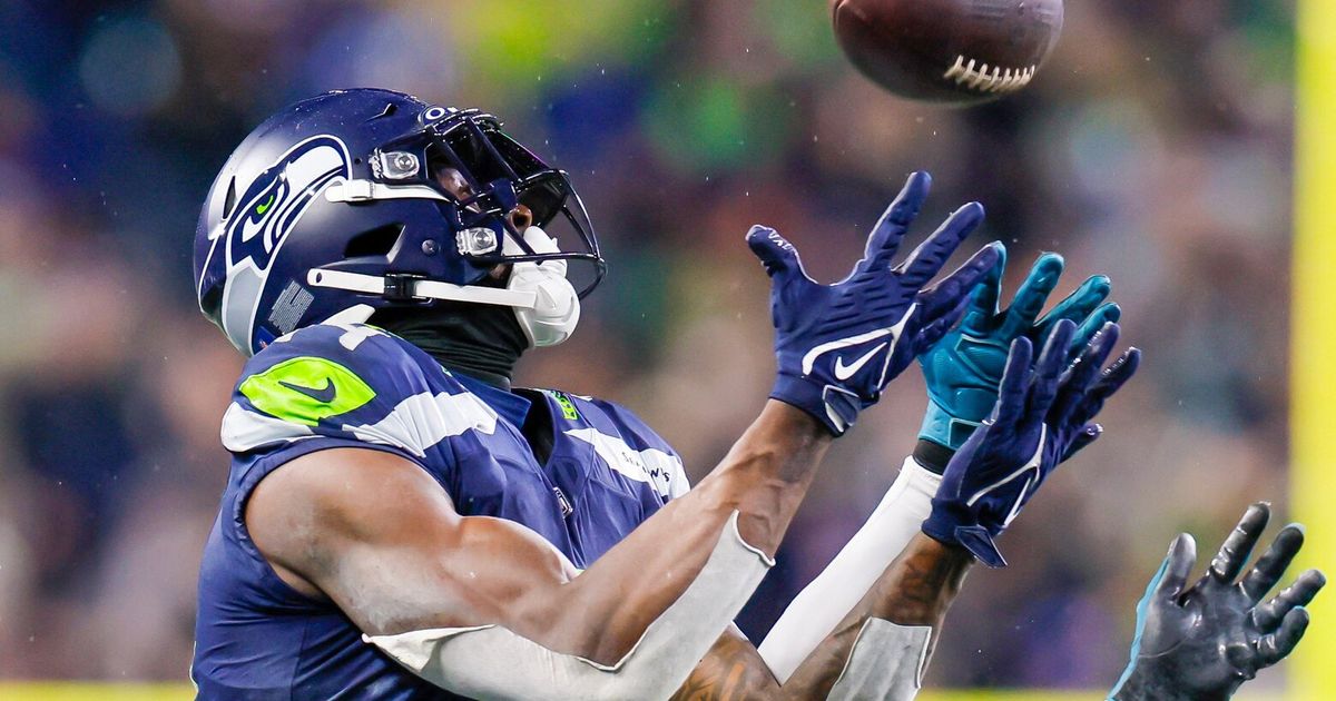 Seahawks vs. Steelers: Seattle Times Staff Predictions for Week 17