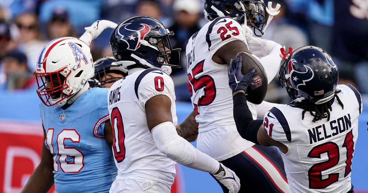 Texans Defeat Titans 19-16 on Fairbairn's 54-Yard Field Goal in Overtime Without Stroud