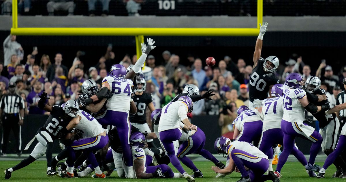 Vikings Defeat Raiders 3-0 in Lowest-Scoring NFL Game Since 2003