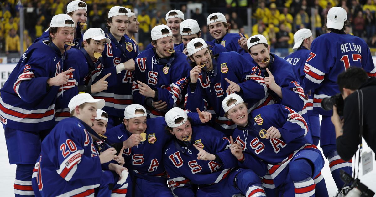 USA Wins Gold at World Junior Championship with 6-2 Victory Over Sweden